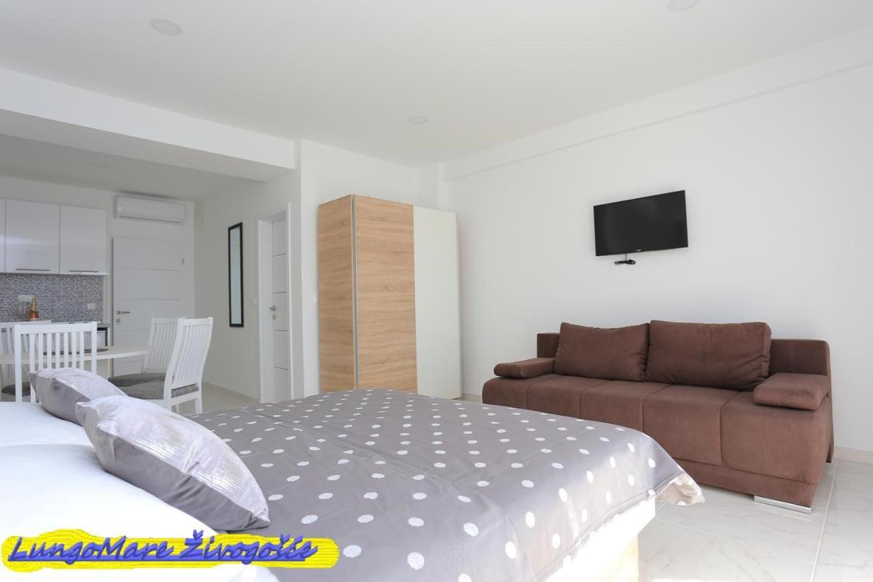 Apartmants Villa Lungo Mare Živogošće Exterior foto