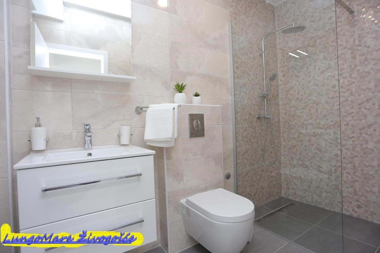 Apartmants Villa Lungo Mare Živogošće Exterior foto